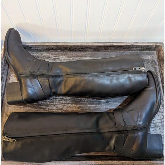 UGG Women's Bandara Tall Black Leather Riding Boot with Zipper Size 8 - Picture 6 of 6